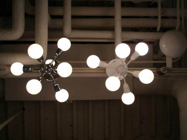 Le plafonnier scandinave pour une note subtile de luminosité nordique à votre espace